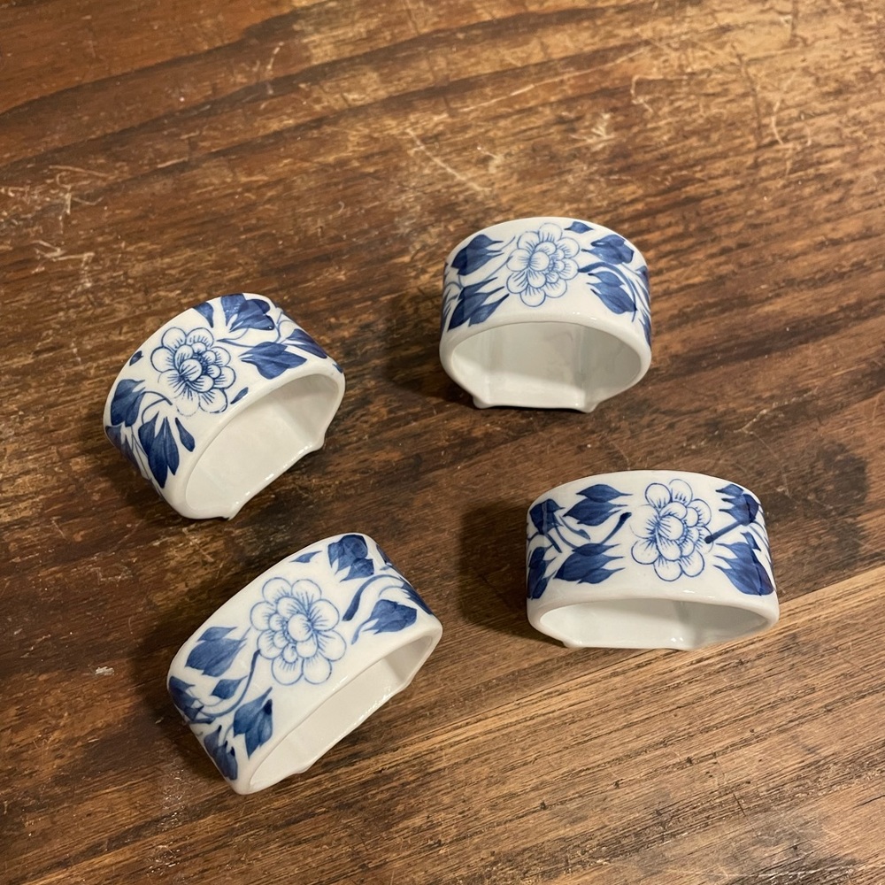 Vintage napkin rings